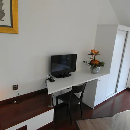 Villa Dazkarizeh73 *