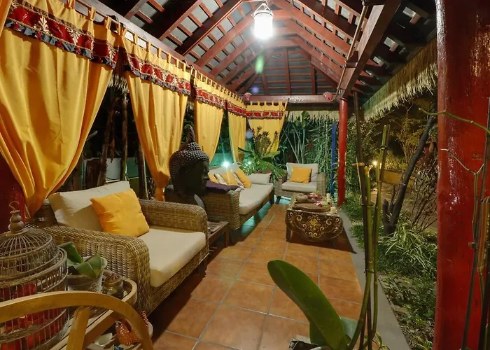 Villa Dazkarizeh73 *